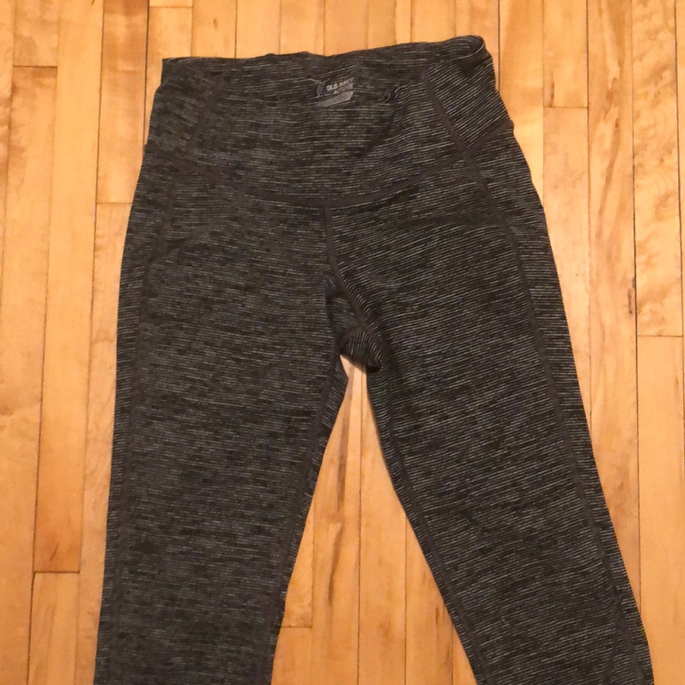 Old navy active yoga leggings